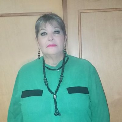 Profile Picture of @coracastillo (@coralia2008) on Twitter