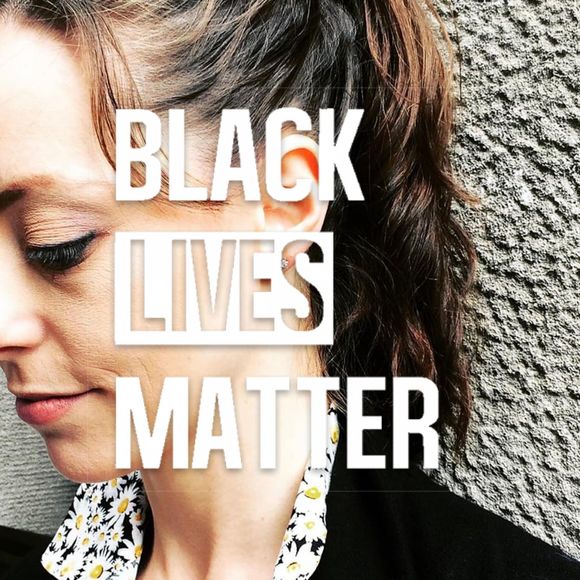 Profile Picture of Jackey Good (@jackeygood) on Poshmark