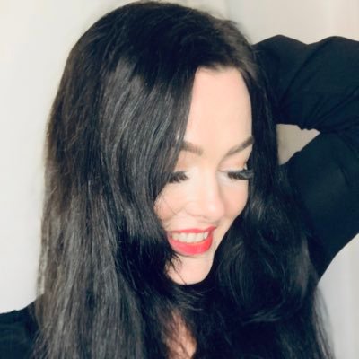 Profile Picture of Magik (@claire_sen) on Twitter