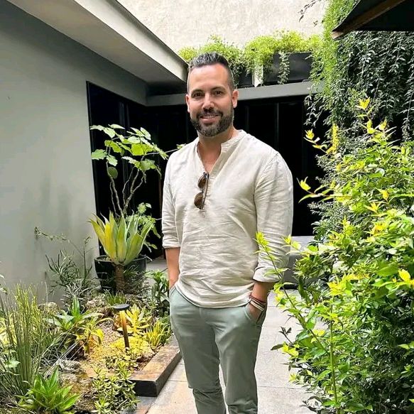 Profile Picture of Robert_Logan (@robertlogan204) on Tiktok