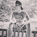 Profile Picture of Lindsey Forker (@rawr_mc_meow) on Instagram