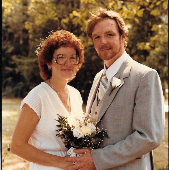 Profile Picture of Paula Malley (@paula_malley) on Poshmark