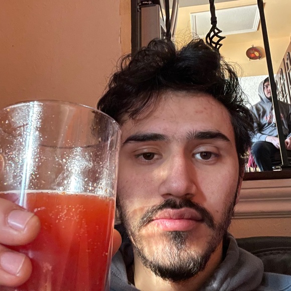 Profile Picture of Carlos Estrada (@carlitos3821) on Poshmark