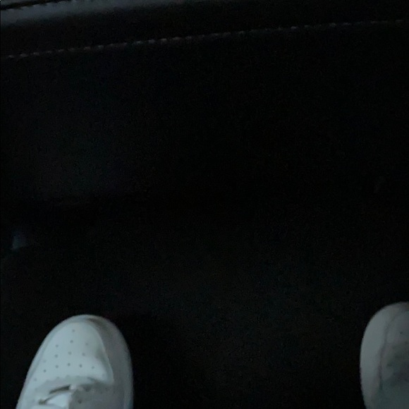 Profile Picture of Bella Lozito (@bellalozito) on Poshmark