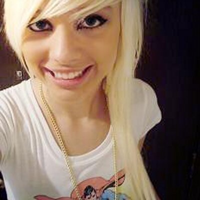 Profile Picture of Naomi Vandersmith (@@LamNaomi) on Twitter