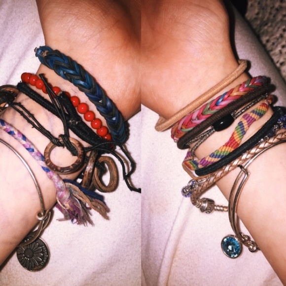Profile Picture of Amal Khalil (@amalkhalil) on Poshmark