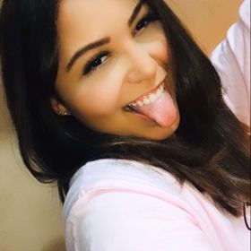 Profile Picture of Ka (@karlavignon) on Pinterest
