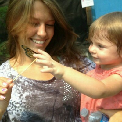 Profile Picture of Erica Swenson (@elynne3351) on Twitter