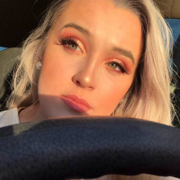 Profile Picture of Madison Mcanly (@mmcanly) on Poshmark