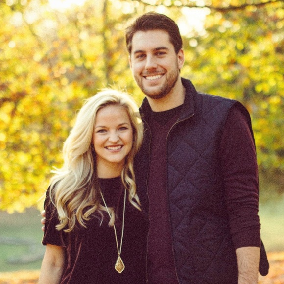 Profile Picture of Morgan Bailey (@mch09d) on Poshmark