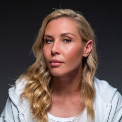 Profile Picture of Allie Long (@ALLIE_LONG) on Twitter
