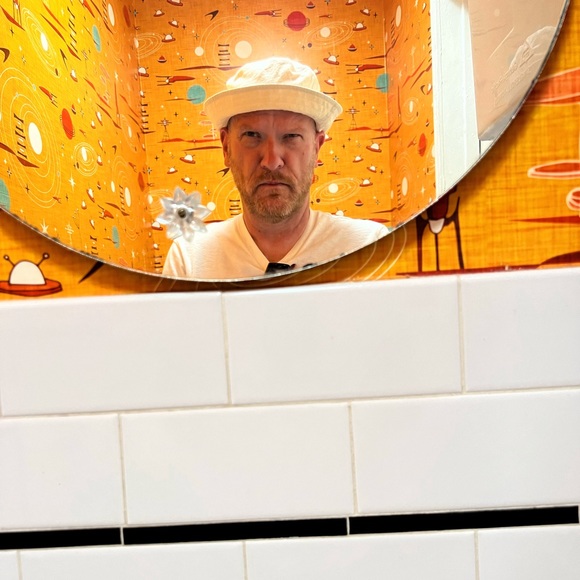 Profile Picture of Steven Shockley (@shckleesg) on Poshmark