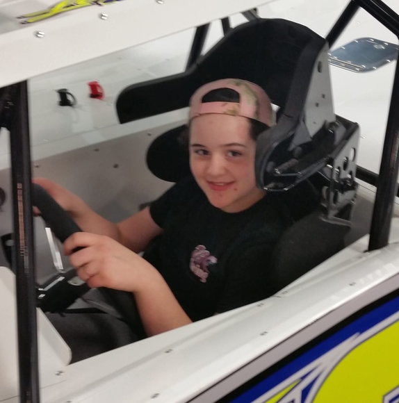 Profile Picture of Tom Raught (@ajraught) on Poshmark