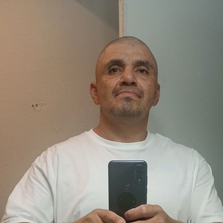 Profile Picture of Gus oros (@bigworm928az) on Tiktok