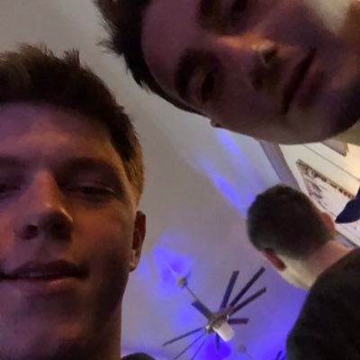 Profile Picture of Ryan (@LedwithRyan) on Twitter