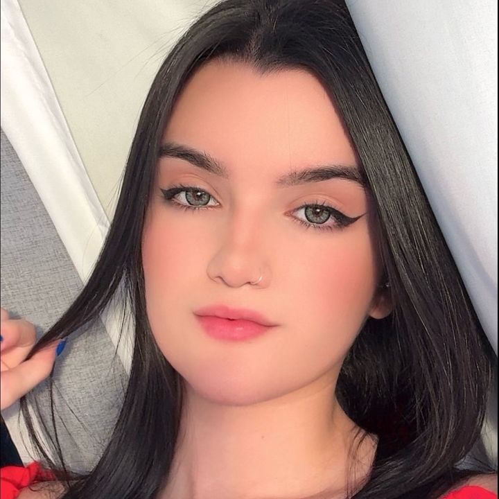 Profile Picture of Hillary (@@isishillaryy) on Tiktok