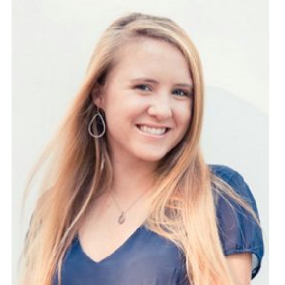 Profile Picture of Madison Blair (@mgblair) on Poshmark