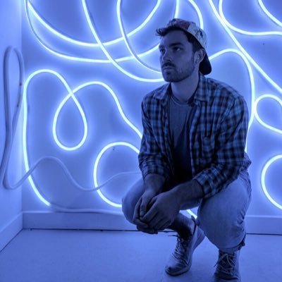 Profile Picture of Dan Jacobson (@danrowejacobson) on Twitter