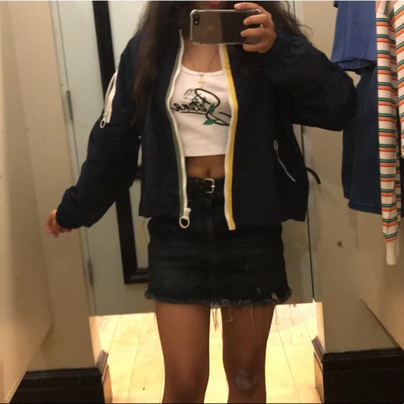 Profile Picture of Gabriela Draper (@gabbydraper) on Poshmark