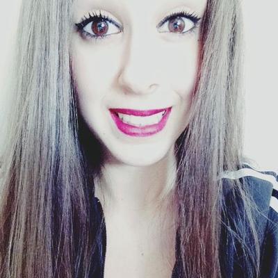 Profile Picture of Sarah2107 (@sarah_pineau) on Twitter