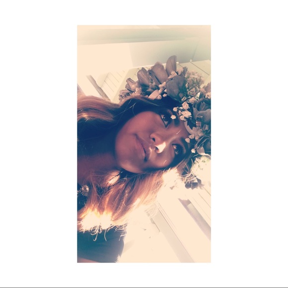 Profile Picture of Tyra Kapahua (@tyyrrraaaa) on Poshmark