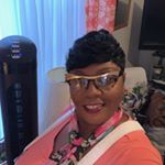 Profile Picture of Roxanne Mckenzie (@roxyd2631) on Instagram