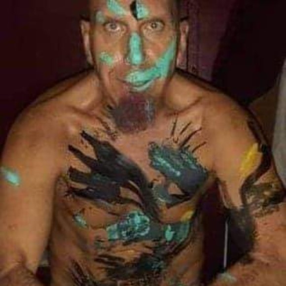 Profile Picture of Matthew Thompson (@luvitlenny) on Poshmark