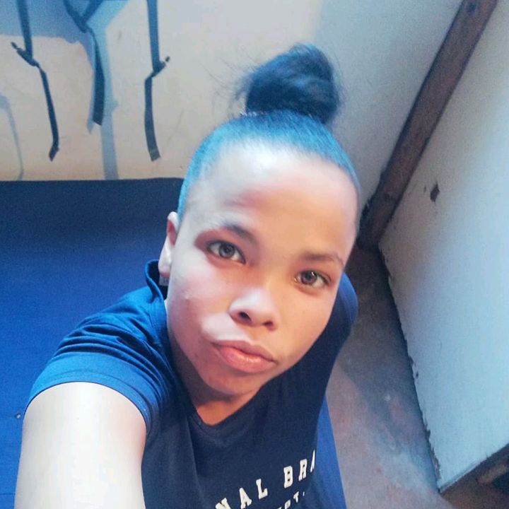 Profile Picture of CarlyM (@carlymuller) on Tiktok