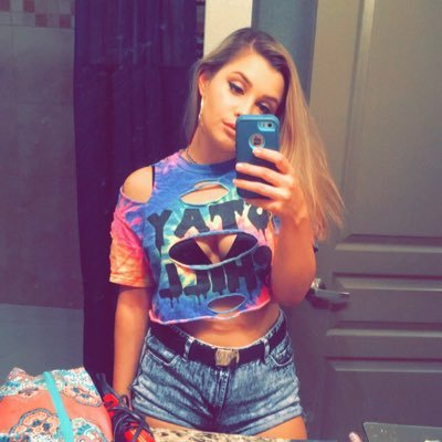 Profile Picture of Mariah Alvarez (@MariahDAlvarez) on Twitter