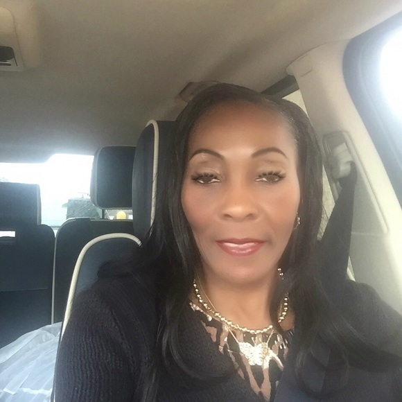 Profile Picture of Reta George miles (@johnirene22) on Poshmark