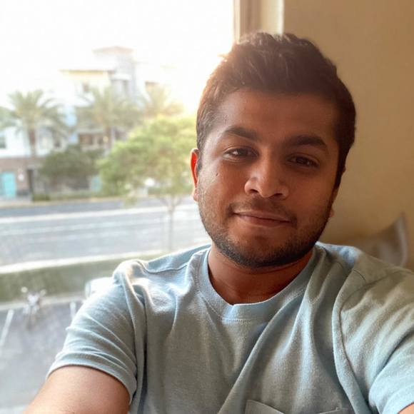 Profile Picture of Darshan Shah (@darshan9727shah) on Poshmark