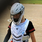 Profile Picture of Ainslee Tomaszewski (@AinsleeTomaszewski) on Youtube