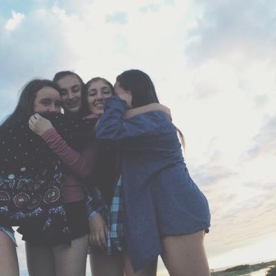 Profile Picture of Isabel (@isabelcrosby17) on Twitter