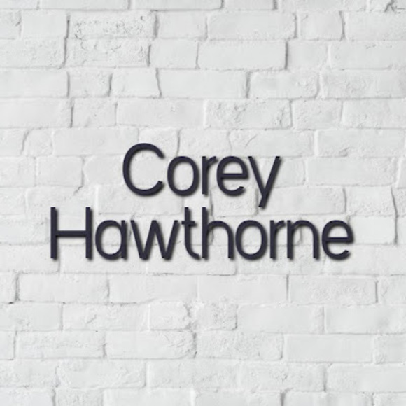 Profile Picture of Corey Hawthorne (@coreydelane) on Poshmark