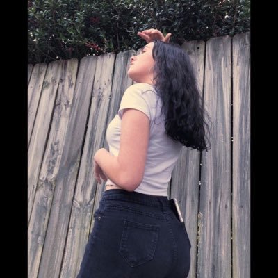 Profile Picture of Ma Joy (@MarleyYeager) on Twitter