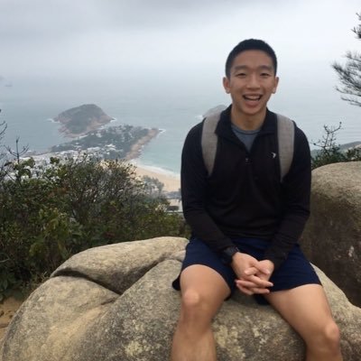 Profile Picture of Aaronon Twitter
