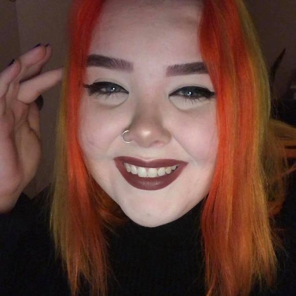 Profile Picture of Katelyn Wagner (@katelynwagne470) on Poshmark