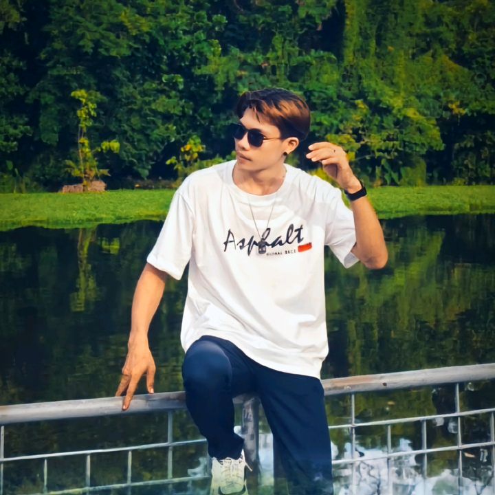 Profile Picture of 🇲🇲 Ĥțàý Śóè 🇹🇭 (@htaysoe99) on Tiktok