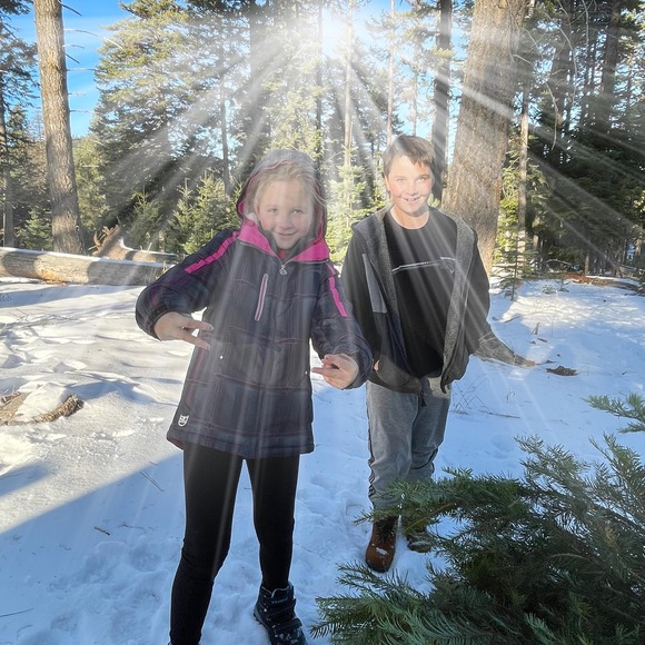 Profile Picture of Jamie n adam Richmond (@richmond83) on Poshmark