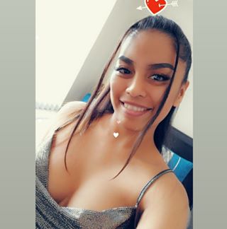 Profile Picture of Eva Aron (@eva.aron1) on Facebook