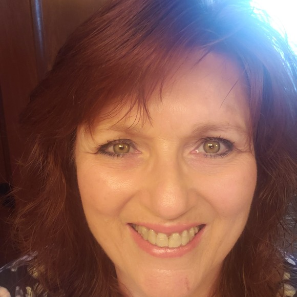 Profile Picture of Lori Bennett (@eroscycle) on Poshmark