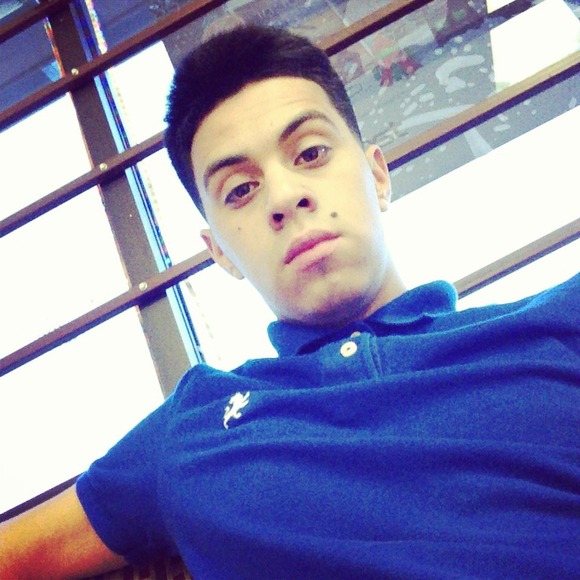 Profile Picture of Andrew Borrego (@andrewborrego) on Poshmark