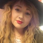 Profile Picture of Holly coombs (@hollyjcoombs) on Instagram