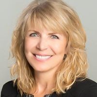 Profile Picture of Betsy Woodruff (@betsy-woodruff-2) on Quora