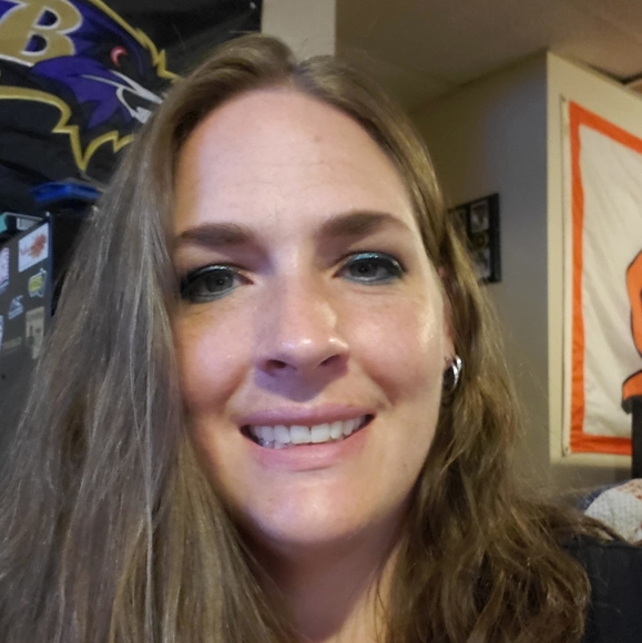 Profile Picture of Jessica Plunkert (@starofpisces82) on Poshmark