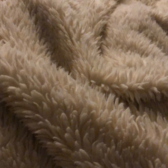 Profile Picture of Mike Cognac (@mikecognac) on Poshmark