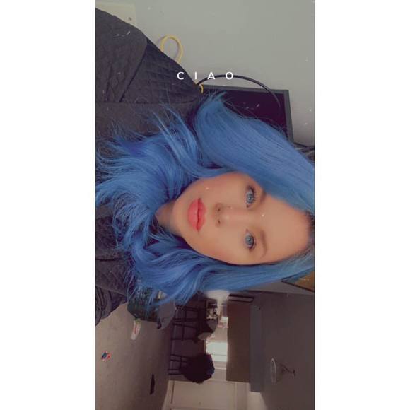 Profile Picture of Deidre Harmsen (@deidreharmsen) on Poshmark