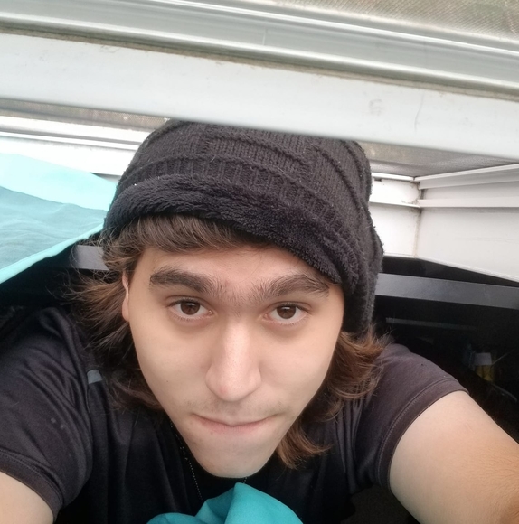 Profile Picture of Richard Carlton (@richycarlton) on Poshmark