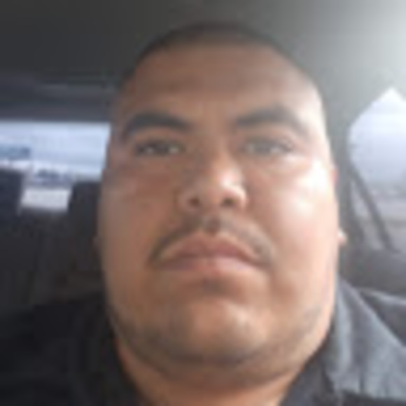 Profile Picture of Daniel rey Perez (@dreyperez806) on Poshmark