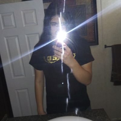 Profile Picture of Joshua Resendez (@01Thrasher) on Twitter